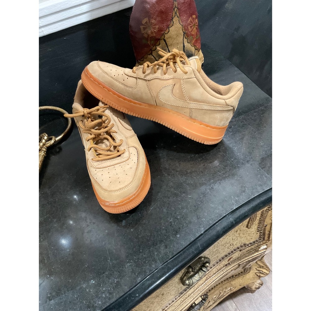 Nike Air Force 1 07 LV8 Low Wheat Gum Suede 943312-200 Mens 6.5 Womens 8